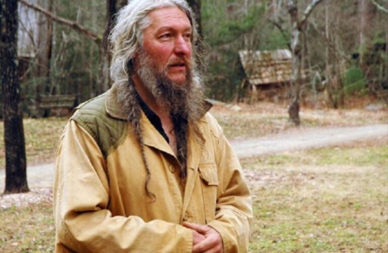 Eustace Conway Age 64: Net Worth, Married Status, Height, Weight, Salary, and Dating Rumors in 2025