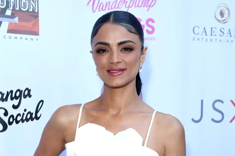 Golnesa “GG” Gharachedaghi: Age, Net Worth, Married Life, Salary, Height, Weight, and Dating Updates in 2025