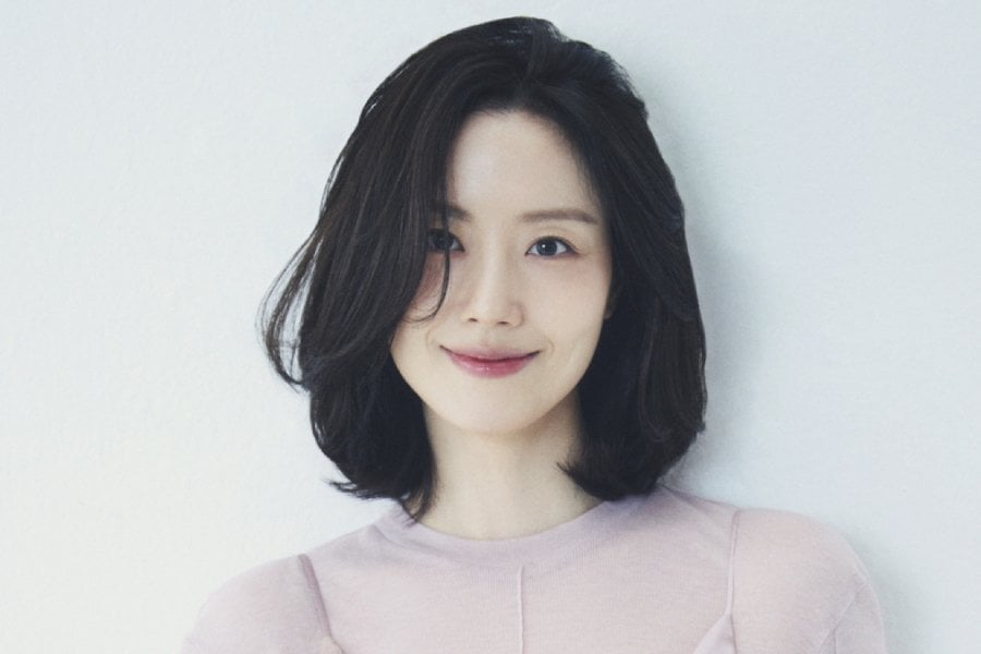 Moon Chae Won Signs With New Agency + Drops Beautiful New ...