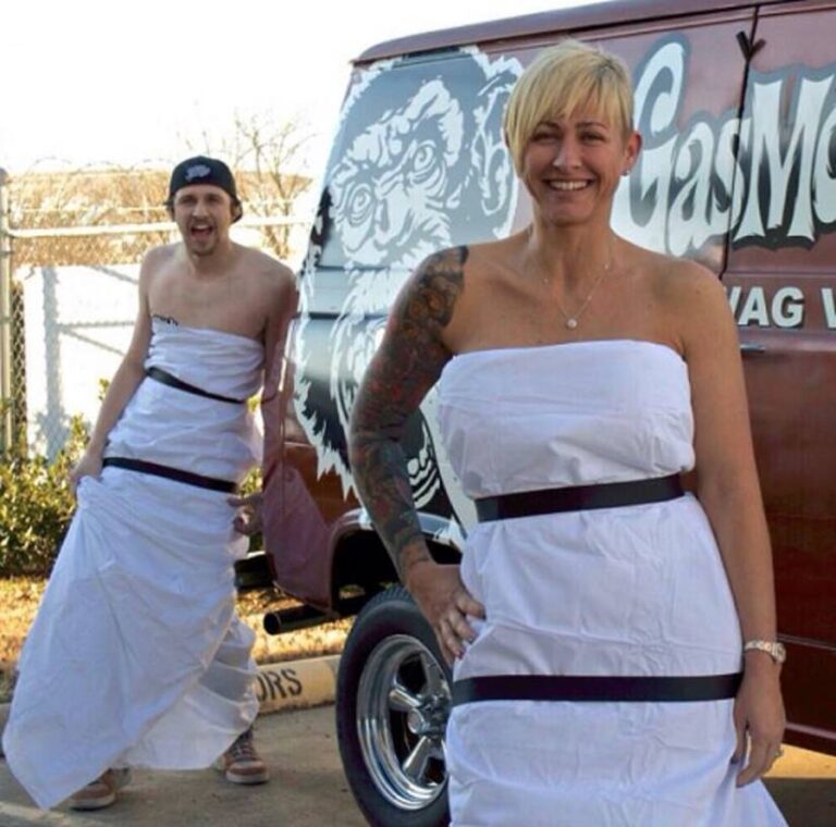 Fast N' Loud: Awkward Photos Only True Fans Have Seen