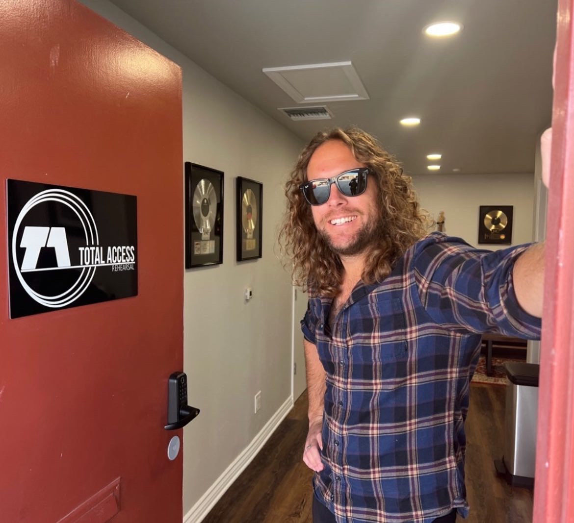Meet Jeff Nisen | Musician & Music Studio Owner – SHOUTOUT LA
