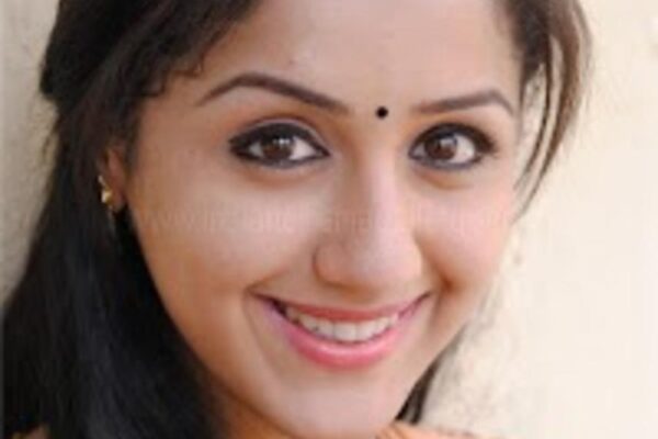 Mallika Kapoor – Movies, Bio and Lists on MUBI